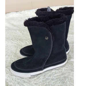 Converse All Star Women's Black Suede Fur Lined Chuck Taylor Boots Size‎ 5
